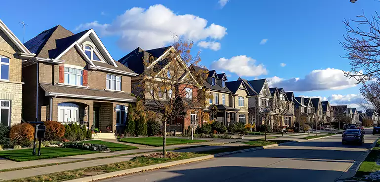 Why Choose Us for Selling Your Foreclosed House in Lexington, KY?